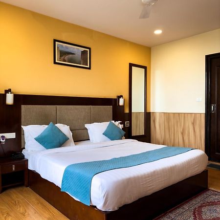 Hotel Royal Palm - A Budget Hotel In Udaipur Bagian luar foto
