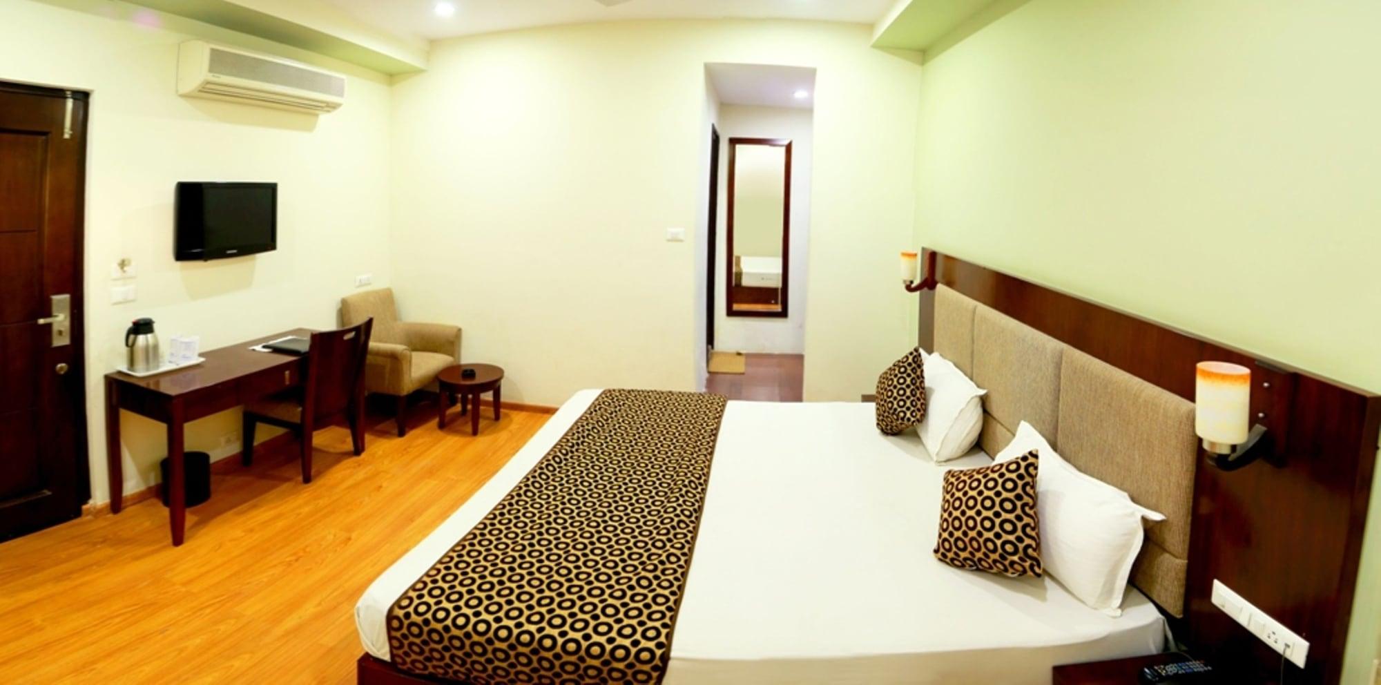 Hotel Royal Palm - A Budget Hotel In Udaipur Bagian luar foto