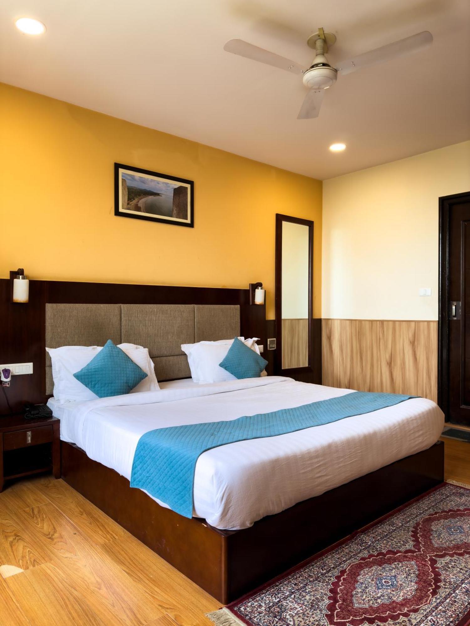 Hotel Royal Palm - A Budget Hotel In Udaipur Bagian luar foto