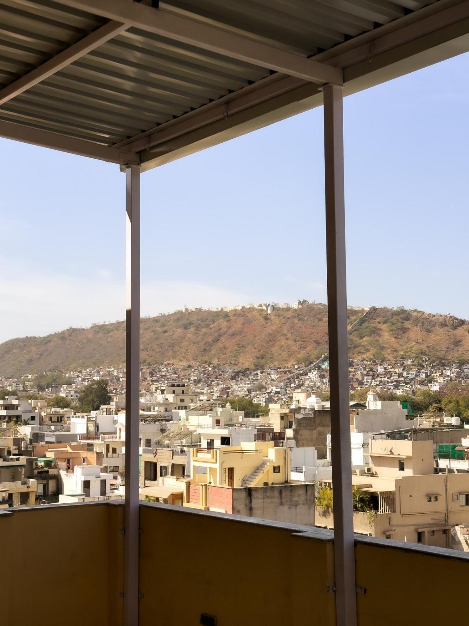 Hotel Royal Palm - A Budget Hotel In Udaipur Bagian luar foto